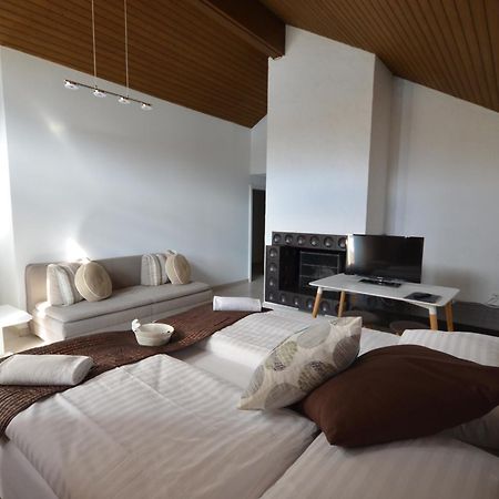 Boutique Hotel Riviera Spiez Ruang foto