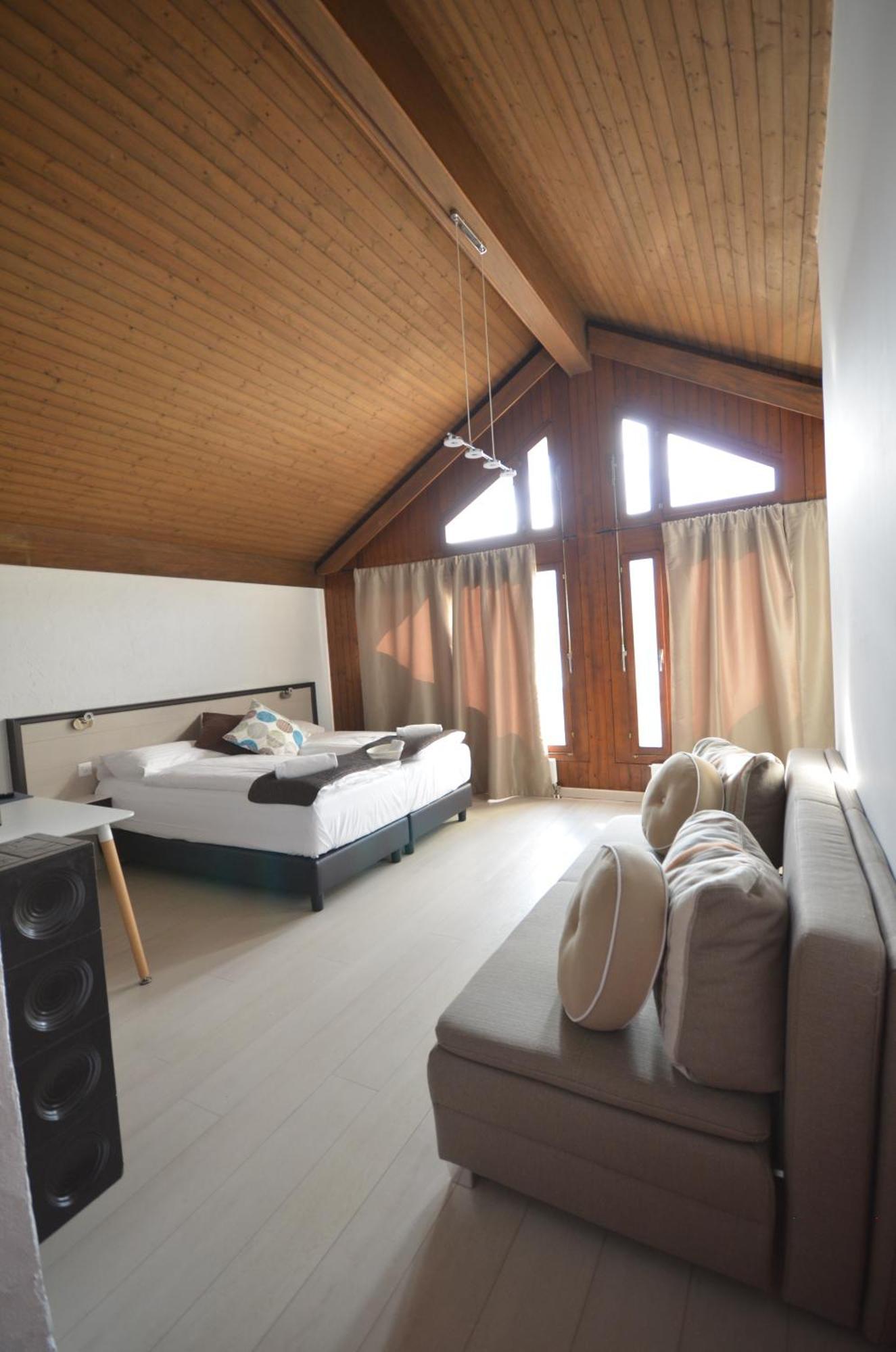 Boutique Hotel Riviera Spiez Ruang foto